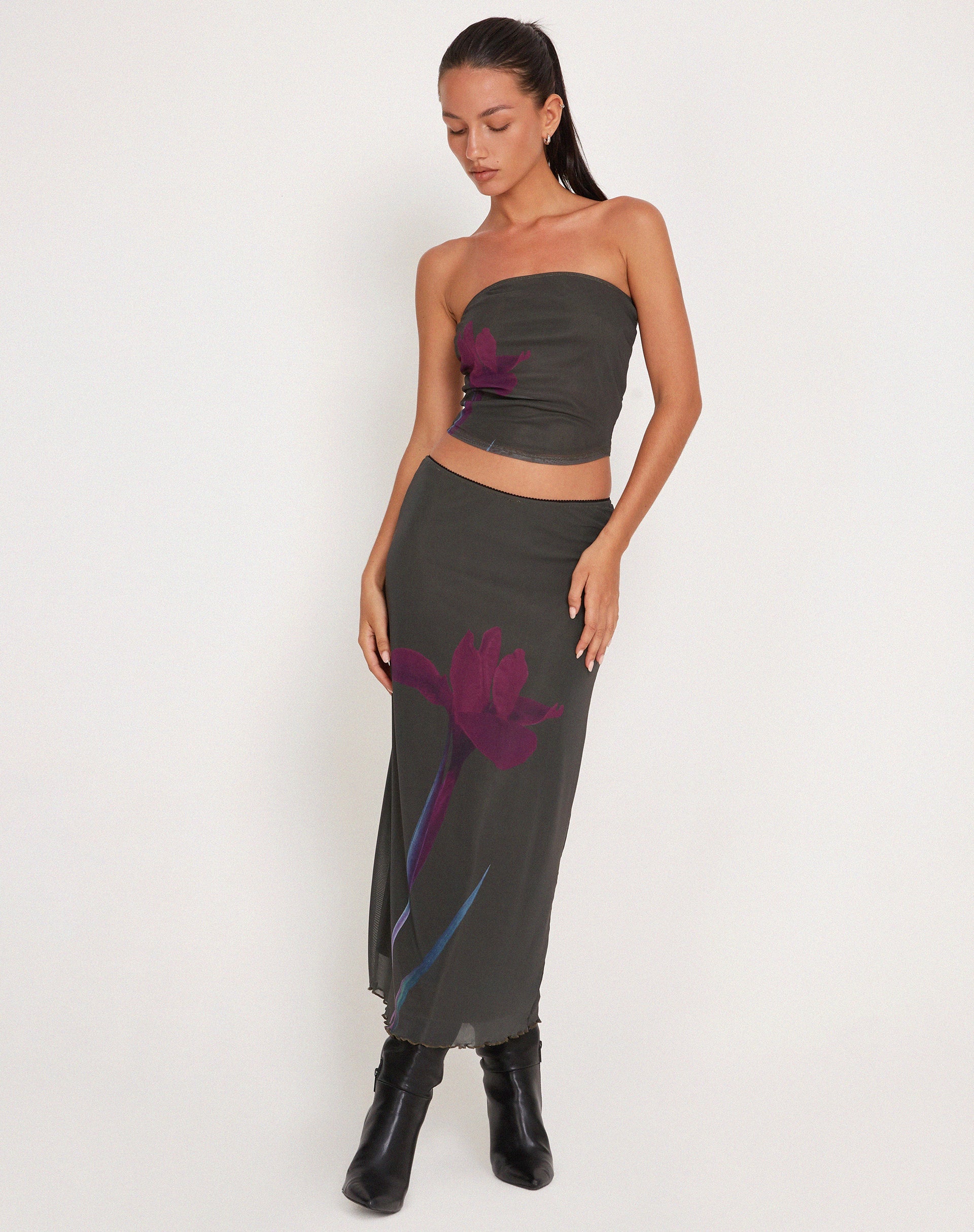 Lassie Maxi Skirt in Green with Purple Flower Print