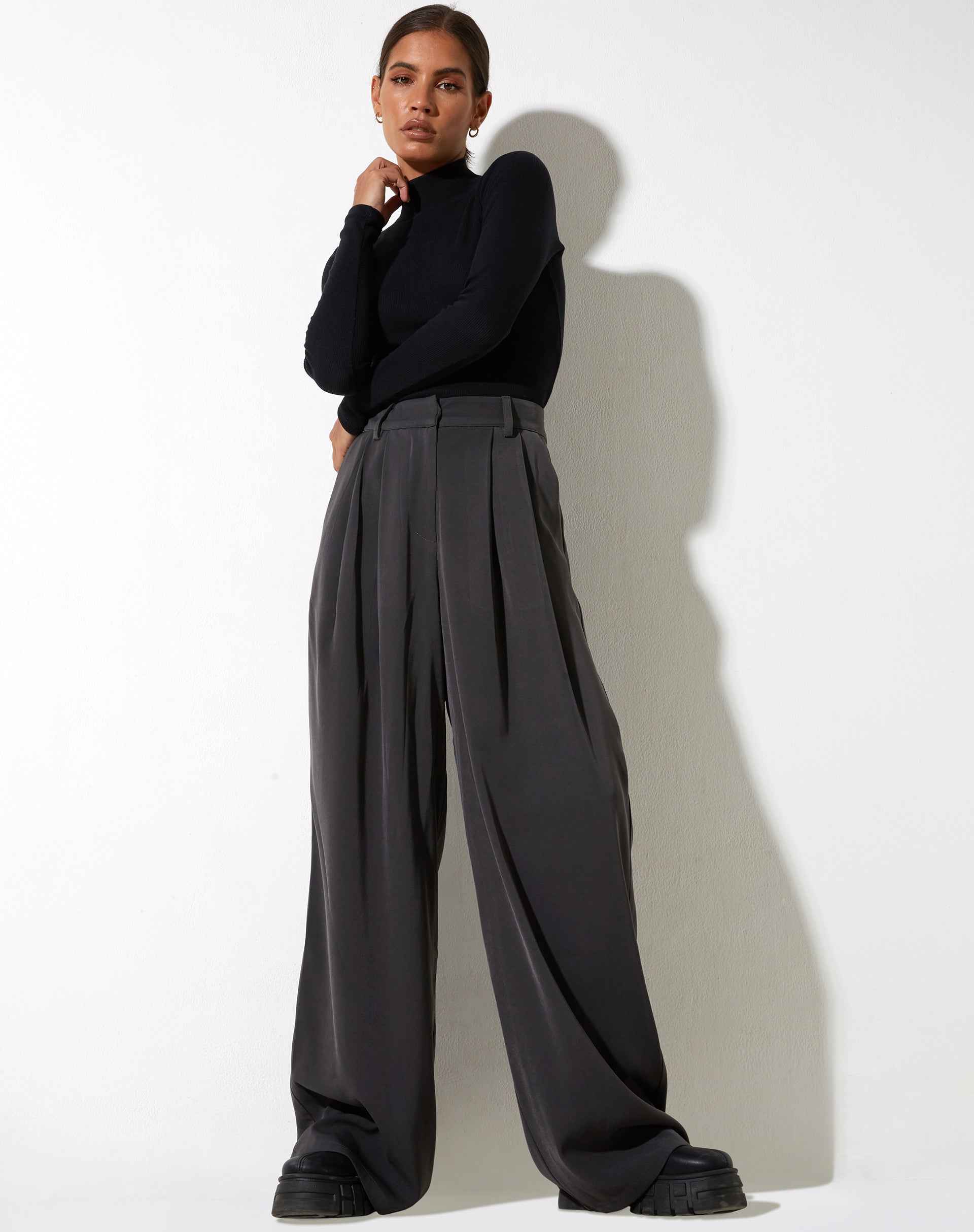 Yeka Trouser in Tailoring Charcoal