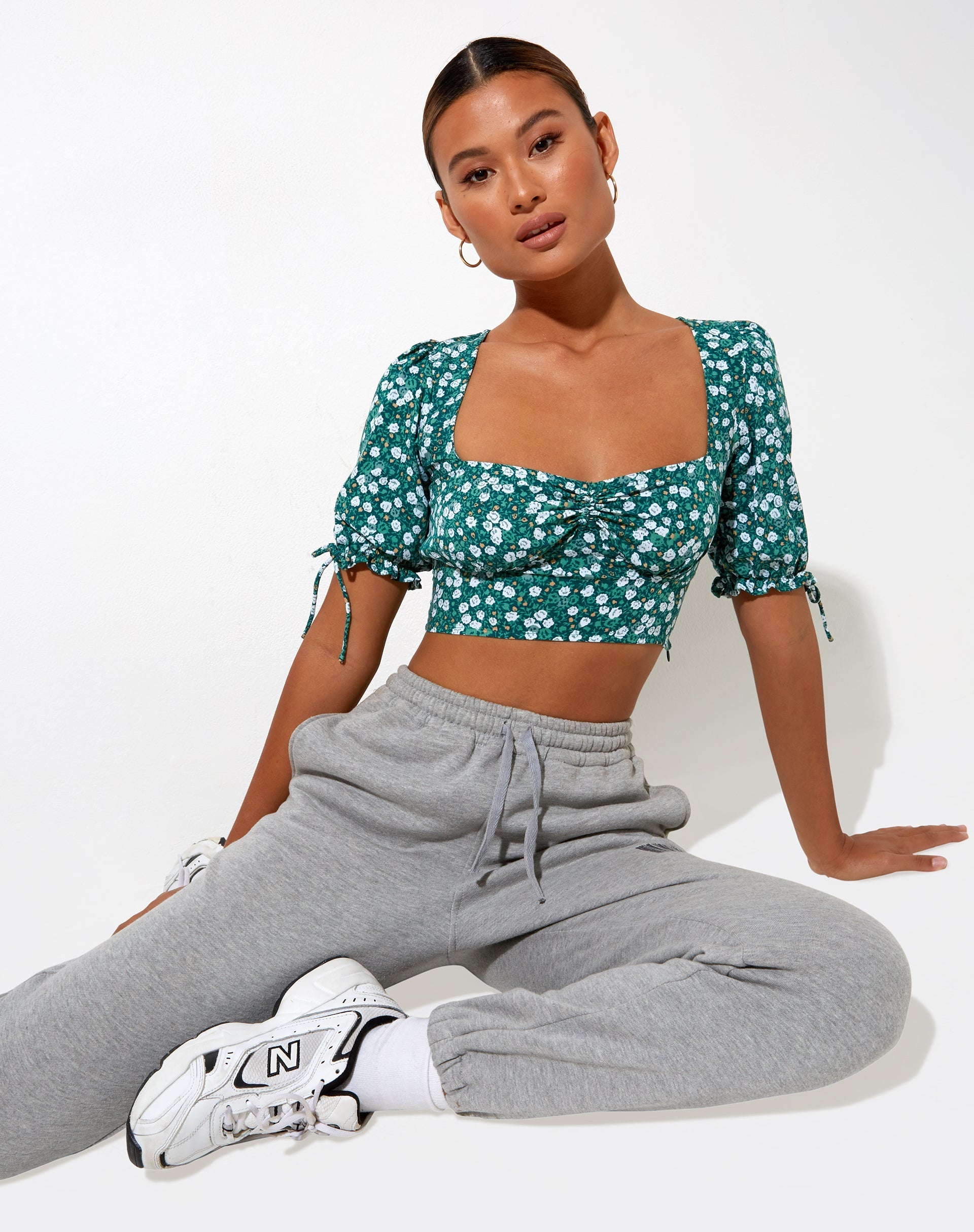 Yiava Crop Top in Floral Field Green